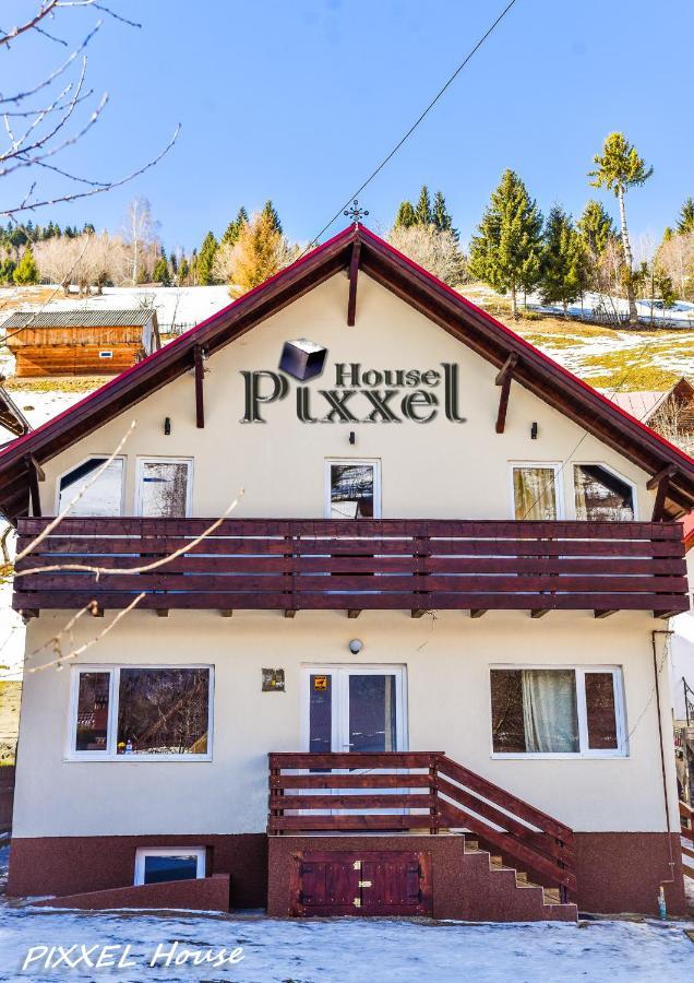 Pixxel House Hotel Moeciu De Sus Exterior foto